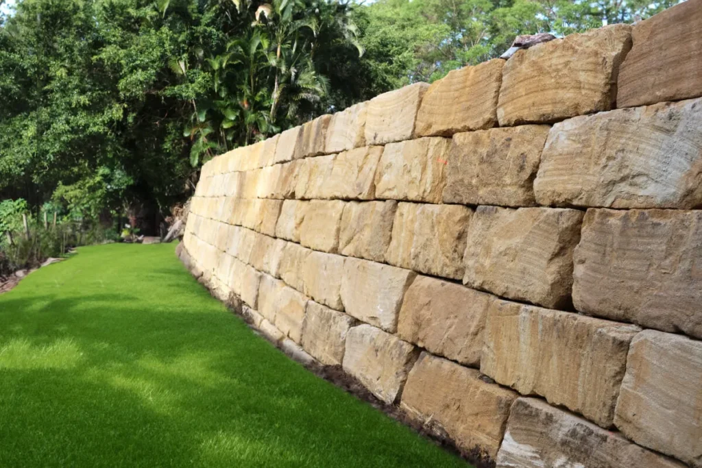 sandstone blocks for retaining